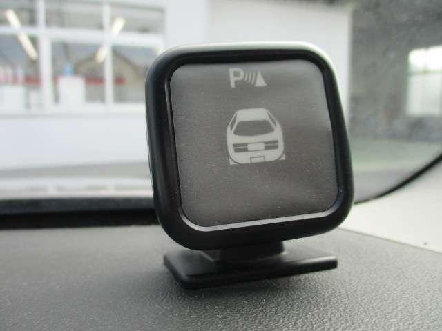 キューブ １５Ｘ　Ｖセレクション　禁煙車　メモリーナビ（ＭＭ３１７Ｄ－Ｗ）　バックカメラ　ＥＴＣ２．０　前方ドライブレコーダー　車線逸脱警報装置　ハロゲンヘッドライト　コーナーポール　コーナーセンサー　マニュアルエアコン　ワンオーナー（18枚目）