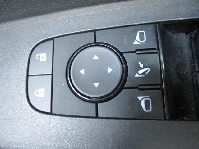 ノート S 禁煙車 バックカメラ ナビ連動前後ドライブレコーダ メモリーナビ(MJ320D-L) エマージェンシーブレーキ 車線逸脱警報装置 ハイビームアシスト ハロゲンヘッドライト 横滑り防止装置 ワンオーナー(27枚目)