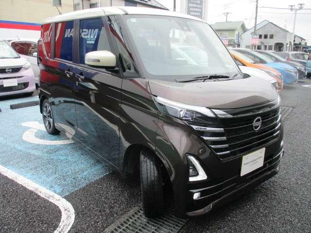 ルークス ハイウェイスター Gターボプロパイロットエディション 当社社用車 後期型 寒冷地仕様 メモリーナビ(MM223D-L) ETC2.0 ナビ連動前後ドライブレコーダー エマージェンシーブレーキ 車線逸脱警報装置 アラウンドビューモニター 純正アルミホイール(4枚目)