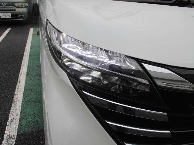 ルークス ハイウェイスター　Ｘ　当社社用車　後期型　メモリーナビ（ＭＭ２２３Ｄ－Ｌ）　ＥＴＣ２．０　ナビ連動前後ドライブレコーダ　アラウンドビューモニター　車線逸脱警報装置　エマージェンシーブレーキ　ＳＯＳコール　純正アルミホイール（20枚目）