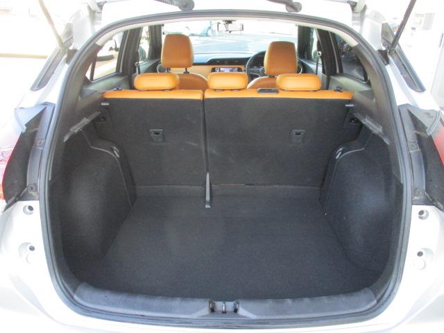 キックス Ｘ　ツートーンインテリアエディション　禁煙車　プロパイロット　メモリーナビ（ＭＭ３２０Ｄ－Ｌ）　エマージェンシーブレーキ　前後ドライブレコーダー　アラウンドビューモニター　車線逸脱警報装置　シートヒーター　純正アルミホイール　ワンオーナー（36枚目）