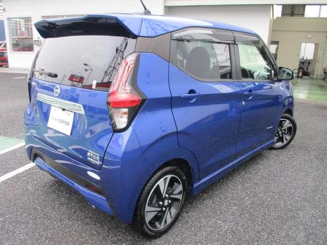 デイズ ハイウェイスター　Ｇターボプロパイロットエディション　禁煙車　踏み間違い防止装置　エマージェンシーブレーキ　９インチメモリーナビ（ＭＭ３２１Ｄ－Ｌ）　ＥＴＣ２．０　アラウンドビューモニター　ナビ連動前後ドライブレコーダー　純正アルミホイール　ワンオーナー（5枚目）