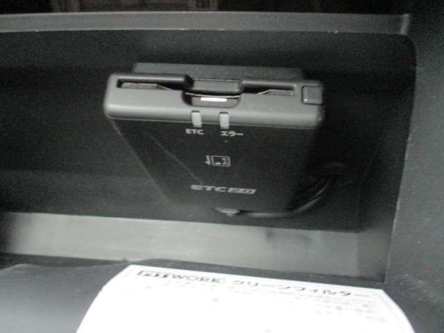 デイズ ハイウェイスター　Ｇターボプロパイロットエディション　禁煙車　踏み間違い防止装置　エマージェンシーブレーキ　９インチメモリーナビ（ＭＭ３２１Ｄ－Ｌ）　ＥＴＣ２．０　アラウンドビューモニター　ナビ連動前後ドライブレコーダー　純正アルミホイール　ワンオーナー（14枚目）