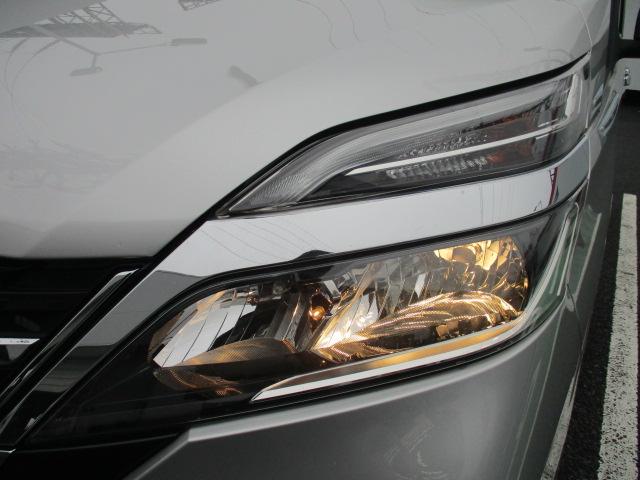 セレナ XV 禁煙車 エマージェンシーブレーキ 踏み間違い防止 ETC2.0 10インチナビ(MM520D-L) アラウンドビューモニター 後側方車両検知 クルーズコントロール ドライブレコーダー 両側電動スライド(45枚目)