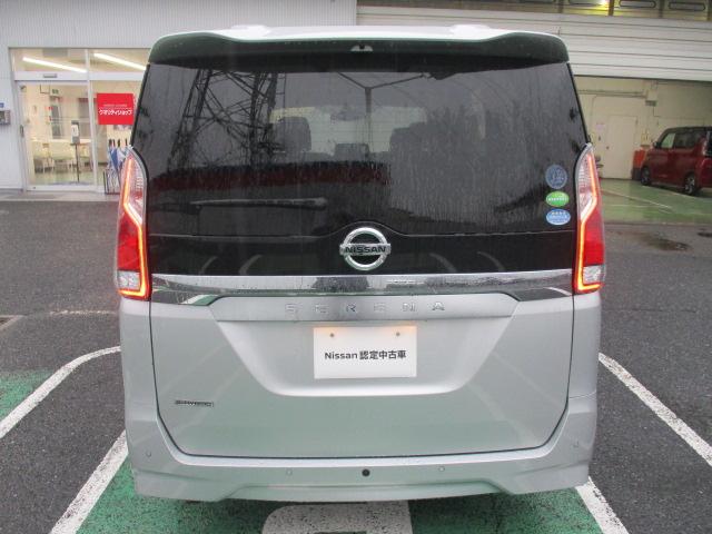 セレナ XV 禁煙車 エマージェンシーブレーキ 踏み間違い防止 ETC2.0 10インチナビ(MM520D-L) アラウンドビューモニター 後側方車両検知 クルーズコントロール ドライブレコーダー 両側電動スライド(51枚目)
