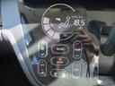 オートエアコンを装備しています!!寒い冬も暑い夏も全席に快適な空調をお届けします♪ご納車時からより快適にお乗り頂ける、エアコンフィルターの交換や、エアコン内部洗浄も承ります☆