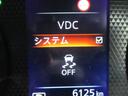 VDC機能付き!!滑りやすい路面やカーブ走行時の横滑りを軽減して、車の安定性を向上させてくれるので、雨の日などの運転も安心です♪