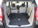 リヤゲート内は広々使えますが、リヤシートを倒したりとシートアレンジ次第で遊び・通勤・送り迎え・買い物と自由が広がります☆トランク下にはパンク修理キットを搭載していますので、突然のパンクの際も安心です☆