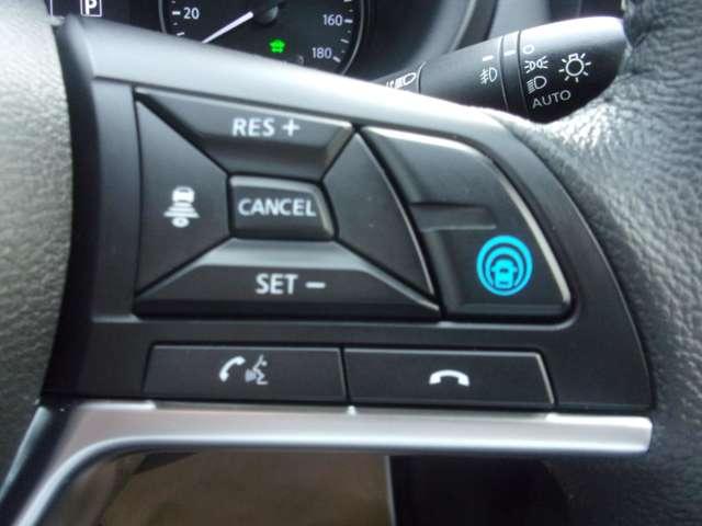 キックス X 運転席前インナー修復歴あり メモリーナビ 全周囲モニター プロパイロット 前後ドライブレコーダー LEDヘッドランプ インテリミラー SOSコール ルーフレール ETC2.0 セキュリティ 1オーナー(9枚目)