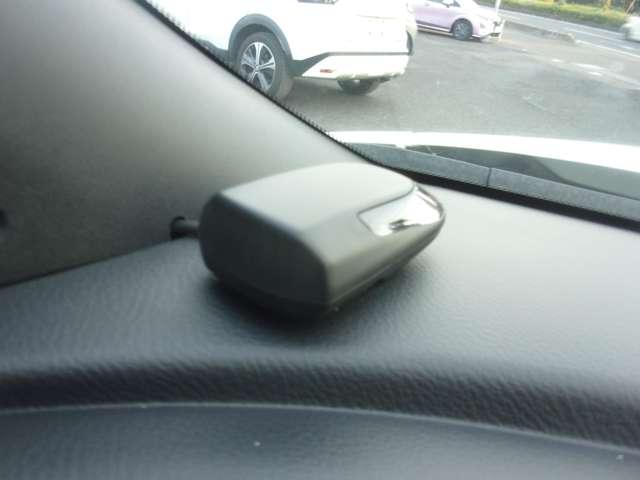 キックス X 運転席前インナー修復歴あり メモリーナビ 全周囲モニター プロパイロット 前後ドライブレコーダー LEDヘッドランプ インテリミラー SOSコール ルーフレール ETC2.0 セキュリティ 1オーナー(15枚目)