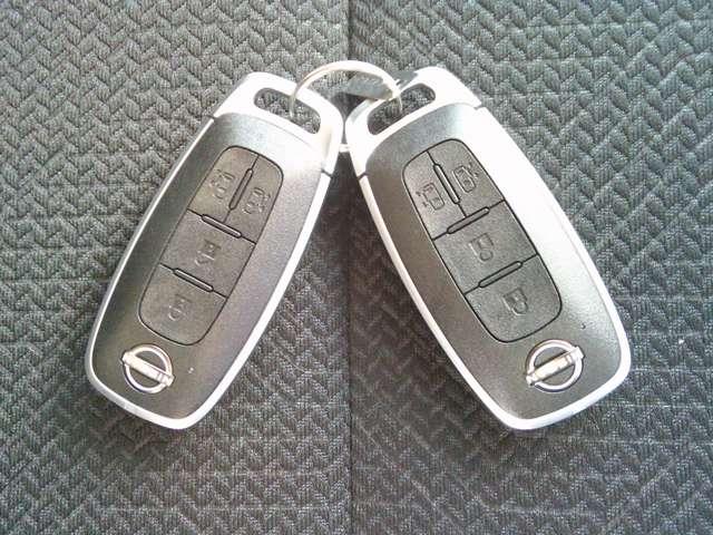 ルークス ６６０　ハイウェイスターＸ　社用車アップ　メモリーナビ　ＳＯＳコール（11枚目）