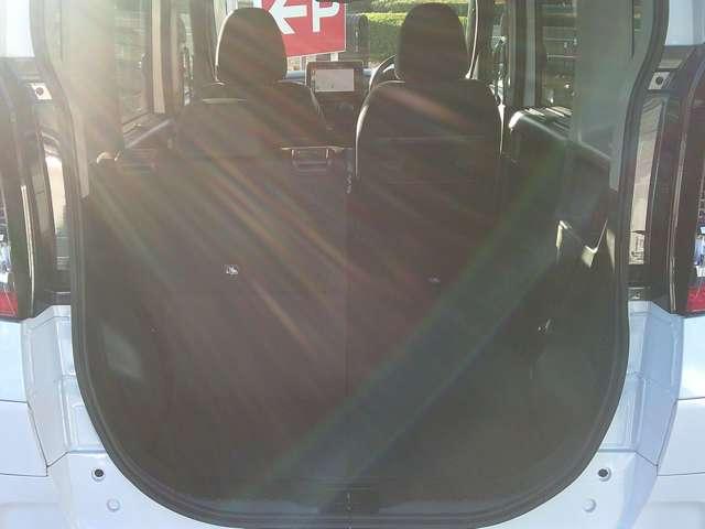 ルークス ６６０　ハイウェイスターＸ　社用車アップ　メモリーナビ　ＳＯＳコール（19枚目）