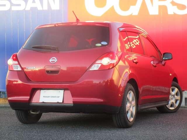 15M SV+プラズマ 1.5 15M SV+プラズマ ワンオーナー 禁煙車 メモリーナビ インテリジェントキー オートエアコン オートライト ETC プライバシーガラス 前後プラスチックバイザー SRSエアバック(2枚目)