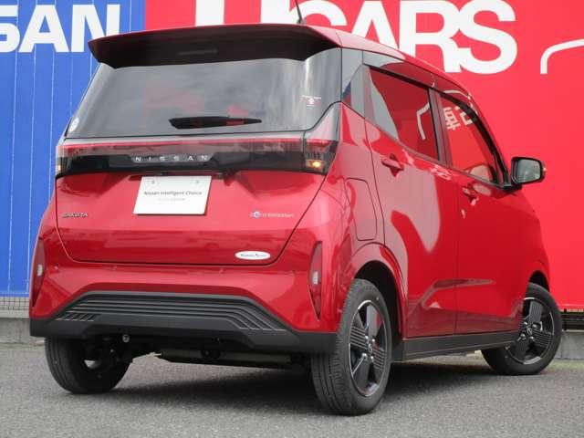 サクラ Ｘ　当社社用車ＵＰ　ＮＩＳＳＡＮコネクトナビ　全周囲カメラ　プロパイロット　ＳＯＳコール　前後ドライブレコーダー　ＥＴＣ２．０　踏み間違い防止アシスト　衝突被害軽減ブレーキ　横滑り防止装置　オートエアコン（2枚目）