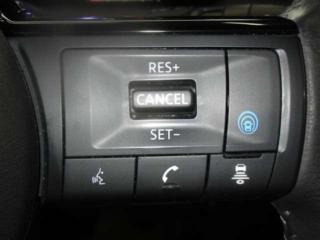 オーラ G 1.2 G ワンオーナー 禁煙車 BOSEサウンド プロパイロット SOSコール NISSANコネクトナビ 全周囲カメラ インテリジェントルームミラー 踏み間違い防止アシスト エマージェンシーブレーキ(3枚目)