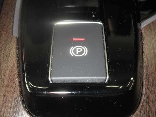 オーラ G 1.2 G ワンオーナー 禁煙車 BOSEサウンド プロパイロット SOSコール NISSANコネクトナビ 全周囲カメラ インテリジェントルームミラー 踏み間違い防止アシスト エマージェンシーブレーキ(17枚目)