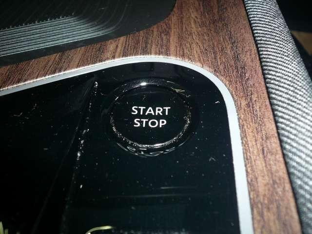 オーラ G 1.2 G ワンオーナー 禁煙車 BOSEサウンド プロパイロット SOSコール NISSANコネクトナビ 全周囲カメラ インテリジェントルームミラー 踏み間違い防止アシスト エマージェンシーブレーキ(18枚目)