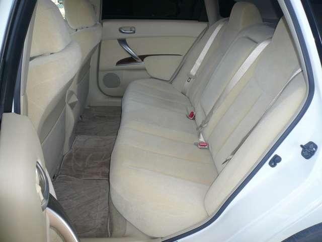 ティアナ 250XE 2.5 250XE ワンオーナー 禁煙車 メーカーナビ バックカメラ 横滑り防止装置 オートエアコン インテリジェントキー ETC 前後プラスチックバイザー プライバシーガラス ドアミラーウインカー(21枚目)