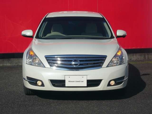 ティアナ 250XE 2.5 250XE ワンオーナー 禁煙車 メーカーナビ バックカメラ 横滑り防止装置 オートエアコン インテリジェントキー ETC 前後プラスチックバイザー プライバシーガラス ドアミラーウインカー(29枚目)