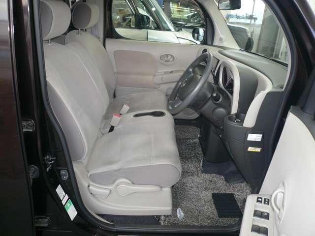 キューブ １５Ｘ　Ｍセレクション　１．５　１５Ｘ　Ｍセレクション　ワンオーナー　禁煙車　メモリーナビ　インテリジェントキー　キセノンライト　マニュアルエアコン　電動格納ドアミラー　ＥＴＣ　前後プラスチックバイザー　プライバシーガラス（16枚目）