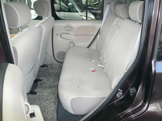 キューブ １５Ｘ　Ｍセレクション　１．５　１５Ｘ　Ｍセレクション　ワンオーナー　禁煙車　メモリーナビ　インテリジェントキー　キセノンライト　マニュアルエアコン　電動格納ドアミラー　ＥＴＣ　前後プラスチックバイザー　プライバシーガラス（20枚目）