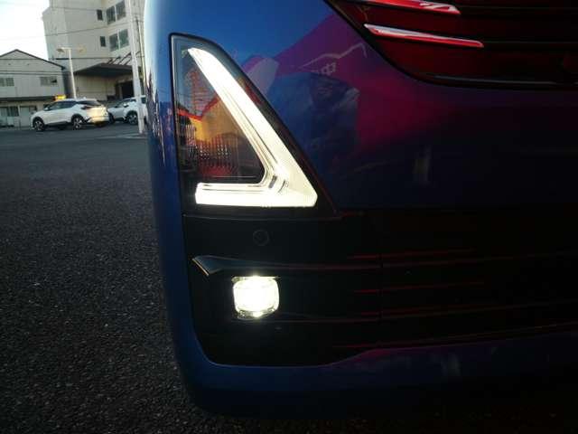 デイズ 660 ハイウェイスターX 純正9インチナビ 前後ドライブレコーダー(15枚目)