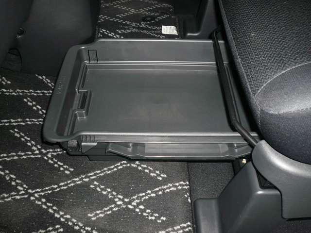 ルークス ハイウェイスター　Ｘ　６６０　ハイウェイスターＸ　当社社用車ＵＰ　９インチモニターナビ　全周囲カメラ　ＳＯＳコール　左側オートスライドドア　前後ドライブレコーダー　ＥＴＣ２．０　踏み間違い防止アシスト　アイドリングストップ（31枚目）