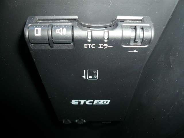 ノート １．２　ｅ－ＰＯＷＥＲ　Ｘ　ワンオーナー　禁煙車　ナビ　全周囲カメラ（7枚目）