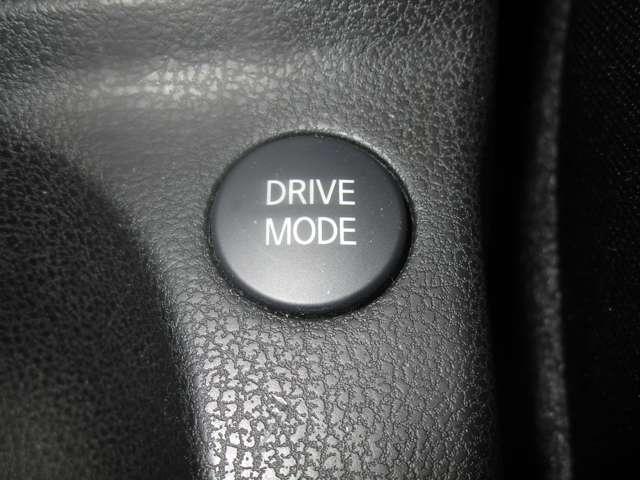 ノート １．２　ｅ－ＰＯＷＥＲ　Ｘ　ワンオーナー　禁煙車　ナビ　全周囲カメラ（14枚目）