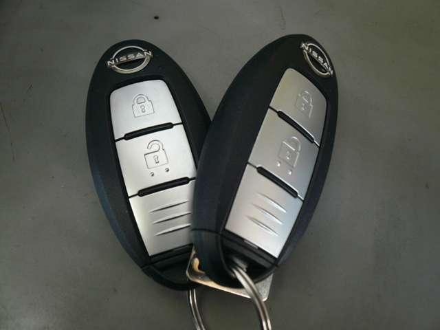 ノート X 1.2 X ワンオーナー 禁煙車 NISSANコネクトナビ 全周囲カメラ 黒本革シート SOSコール インテリジェントルームミラー 前後ドライブレコーダー 踏み間違い防止アシスト 衝突被害軽減ブレーキ(20枚目)