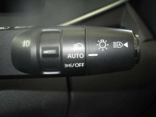 ノート Ｘ　１．２　Ｘ　ワンオーナー　禁煙車　プロパイロット　ＳＯＳコール　ＮＩＳＳＡＮコネクトナビ　全周囲カメラ　インテリジェントルームミラー　踏み間違い防止アシスト　エマージェンシーブレーキ　オートエアコン（21枚目）