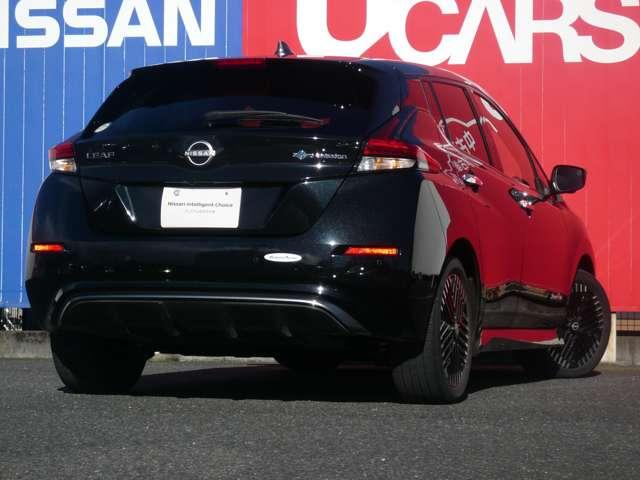 リーフ e+ G e+ G 当社試乗車UP 寒冷地仕様 本革シート BOSEサウンド プロパイロット NISSANコネクトナビ 全周囲カメラ インテリジェントルームミラー 踏み間違い防止アシスト 衝突被害軽減ブレーキ(2枚目)