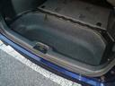 トランク下部にも収納スペースがあります！