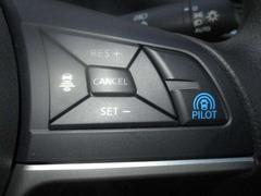 �ץ��ѥ����åȤϡ���®ƻϩ�Ǥ�Ĺ���֤ν�����Ի��˥ɥ饤�С������äƥ������롦�֥졼�����ϥ�ɥ�����ư�����椷�ޤ��Τǥ��ȥ쥹�������˸��äƤ���ޤǰʾ�˥��󥰥ɥ饤�֤��ڤ���ޤ��� 3