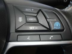 �ץ��ѥ����åȤϡ���®ƻϩ�Ǥ�Ĺ���֤ν�����Ի��˥ɥ饤�С������äƥ������롦�֥졼�����ϥ�ɥ�����ư�����椷�ޤ��Τǥ��ȥ쥹�������˸��äƤ���ޤǰʾ�˥��󥰥ɥ饤�֤��ڤ���ޤ��� 3