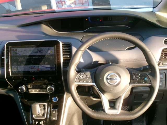 セレナ 1.2 e-POWER ハイウェイスター V プロパイロット ナビ ドラレコ LED(3枚目)