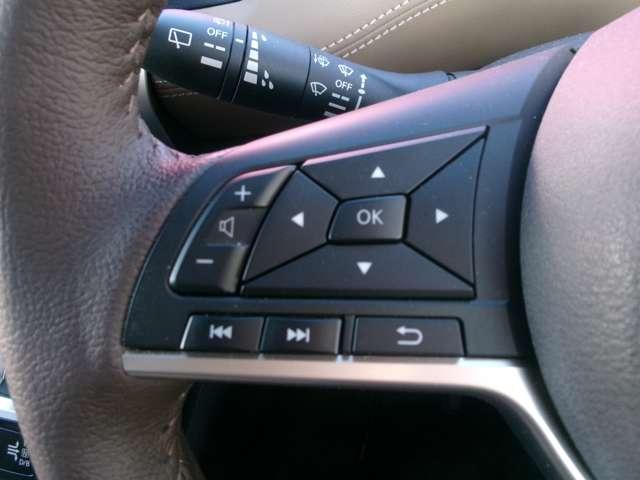 セレナ 1.2 e-POWER ハイウェイスター V プロパイロット 後席モニター LED(12枚目)