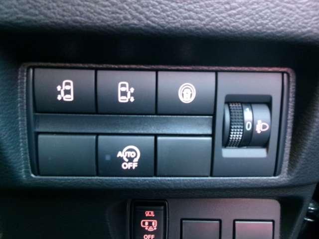 ルークス ６６０　ハイウェイスターＧターボ　社用車　禁煙車　ナビ　ＡＶＭ　ドラレコ（12枚目）