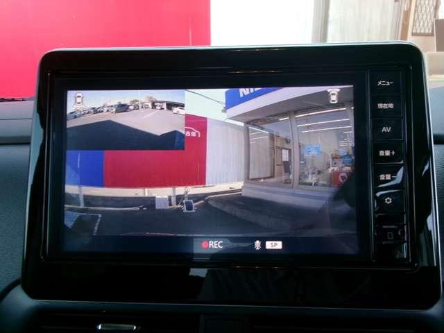 ナビゲーション連動タイプのドライブレコーダーを装備しています☆万が一の事故時の記録を残すと共に、安全運転の意識も高まります！！また旅行の思い出作りにも一役買いますね♪