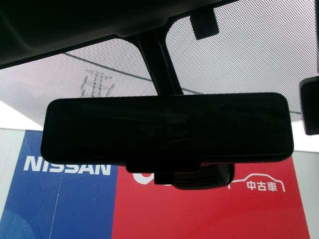 セレナ １．２　ｅ－ＰＯＷＥＲ　ハイウェイスター　Ｖ　アルパインナビ　後席モニター（17枚目）