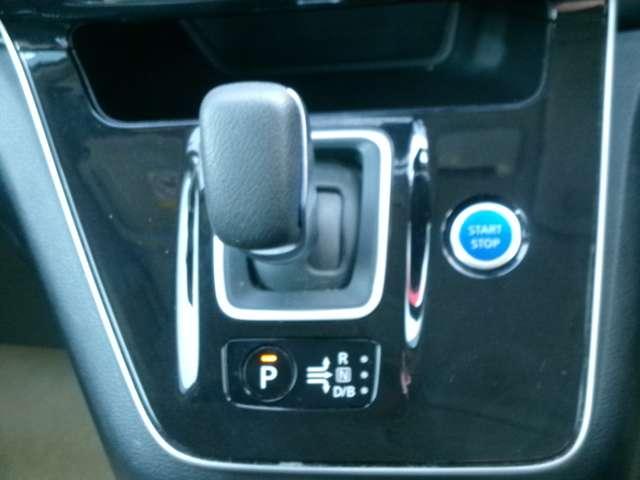 セレナ １．２　ｅ－ＰＯＷＥＲ　ハイウェイスター　Ｖ　ナビ　ＡＶＭ　ＥＴＣ　ドラレコ　ＬＥＤ（10枚目）