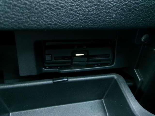 セレナ ２．０　ハイウェイスター　Ｖ　プロパイロット　ナビ　ＡＶＭ　ドラレコ　ＬＥＤ（15枚目）