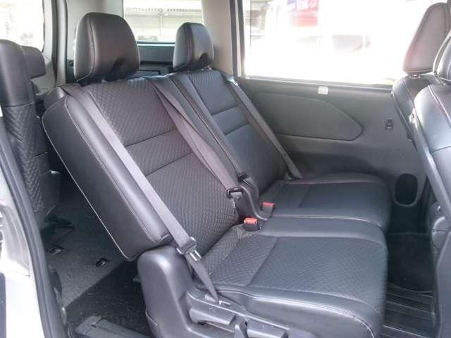 セレナ ２．０　ハイウェイスター　Ｖ　プロパイロット　ナビ　ＡＶＭ　ドラレコ　ＬＥＤ（19枚目）