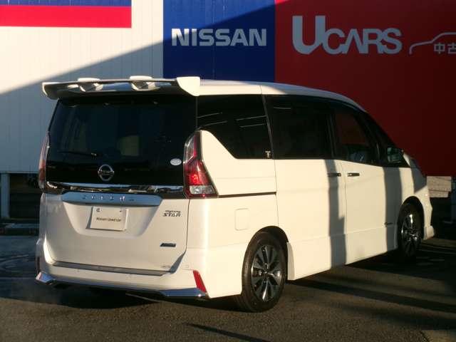 セレナ ２．０　ハイウェイスター　チェアキャブ　リフタータイプ　プロパイロット　後席モニター（3枚目）