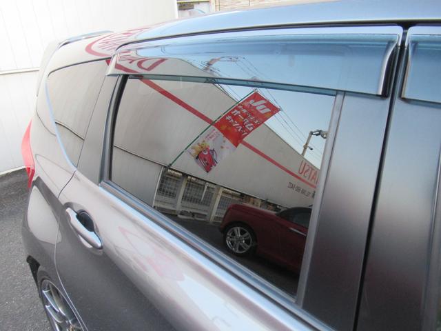 ノート ニスモ　Ｓ　純正ナビ　ＴＶ　ニスモ専用レカロシート　ニスモマフラー　ＢＢＳ１７インチＡＷ　ニスモ専用エアロ　２６０ｋｍメーター　プッシュスタート　スマートキー　ＬＥＤヘッドライト　オートライト　バックフォグ（61枚目）