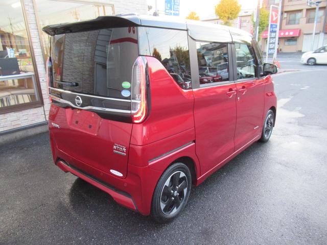 ルークス ハイウェイスター　Ｘ　プロパイロットエディション　純正９インチナビ　ＴＶ　全方位モニター　ＥＴＣ　前後ドラレコ　両側パワースライドドア　エマージェンシーブレーキ　電動パーキングブレーキ　リアシーリングファン　プッシュスタート　スマートキー（5枚目）