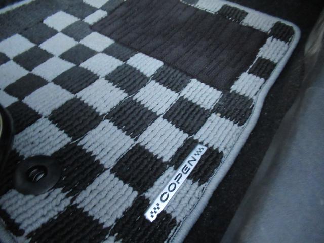 コペン エクスプレイ　Ｓ　レカロＳ　ビルシュタインショック　ＭＯＭＯステ　Ｄラッピング　Ｂｌｕｅｔｏｏｔｈオーディオ　ＥＴＣ　パドルシフト　ＬＥＤヘッドライト　フォグ　オートライト　トランクイージークローザー　シートヒーター（60枚目）