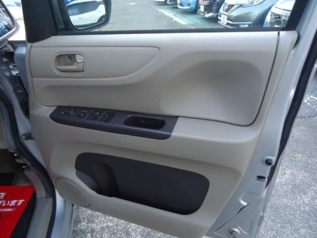 Ｎ－ＢＯＸ Ｇ・Ｌパッケージ　後期型　安心パッケージ　両側パワースライドドア　純正ＳＤナビ　Ｂｌｕｅｔｏｏｔｈオーディオ　ＨＩＤ　バックカメラ　シティブレーキアクティブシステム　スマートキー　ＥＴＣ　オートエアコン　電動格納ミラー（15枚目）