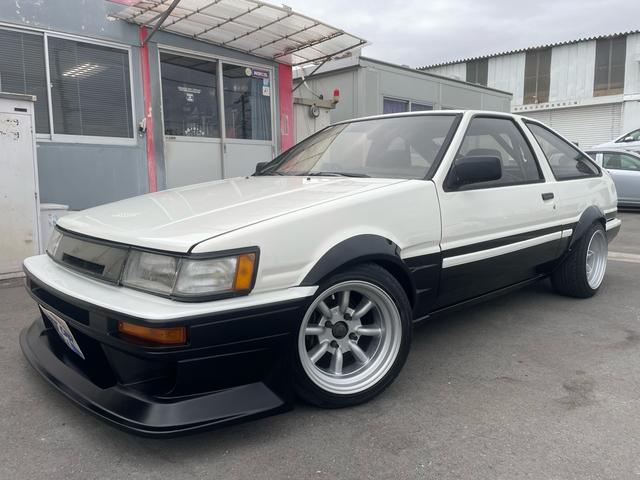 カローラレビン ＧＴ　ＡＰＥＸ　公認左ハンドル　３ドアハッチバック　エアコンパワステ付　２名乗車　エンジンフルオーバーホール済　ワイドフェンダー　ロールケージ　社外ハンドル　ワタナベ深リム１５インチ　ブリッドバケットシート　ＥＴＣ付（4枚目）