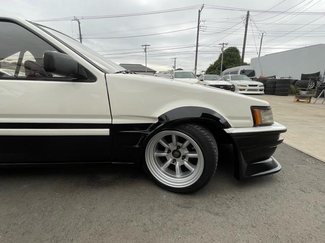 カローラレビン ＧＴ　ＡＰＥＸ　公認左ハンドル　３ドアハッチバック　エアコンパワステ付　２名乗車　エンジンフルオーバーホール済　ワイドフェンダー　ロールケージ　社外ハンドル　ワタナベ深リム１５インチ　ブリッドバケットシート　ＥＴＣ付（15枚目）